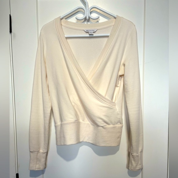 Athleta cross over ‘Recharge’ sweatshirt - Picture 1 of 4